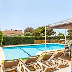 Pepita Villa